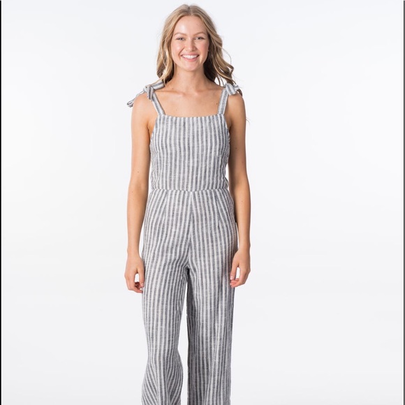 🔆RIP CURL🔆LAKESHORE JUMPSUIT - Picture 5 of 13